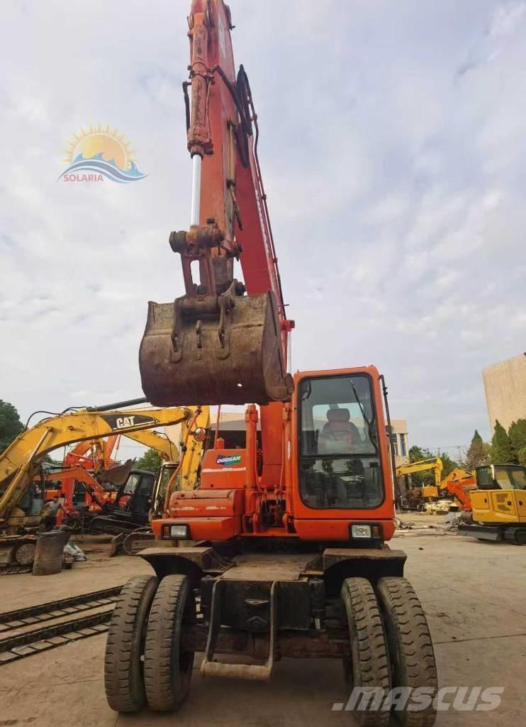 Doosan DH 150 W-7 Mobilbagger