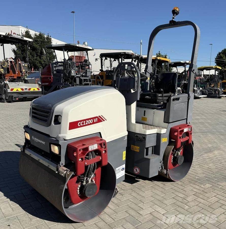 Dynapac CC 1200 VI Tandemwalzen