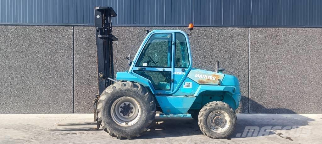 Manitou M 26.4 Geländestapler
