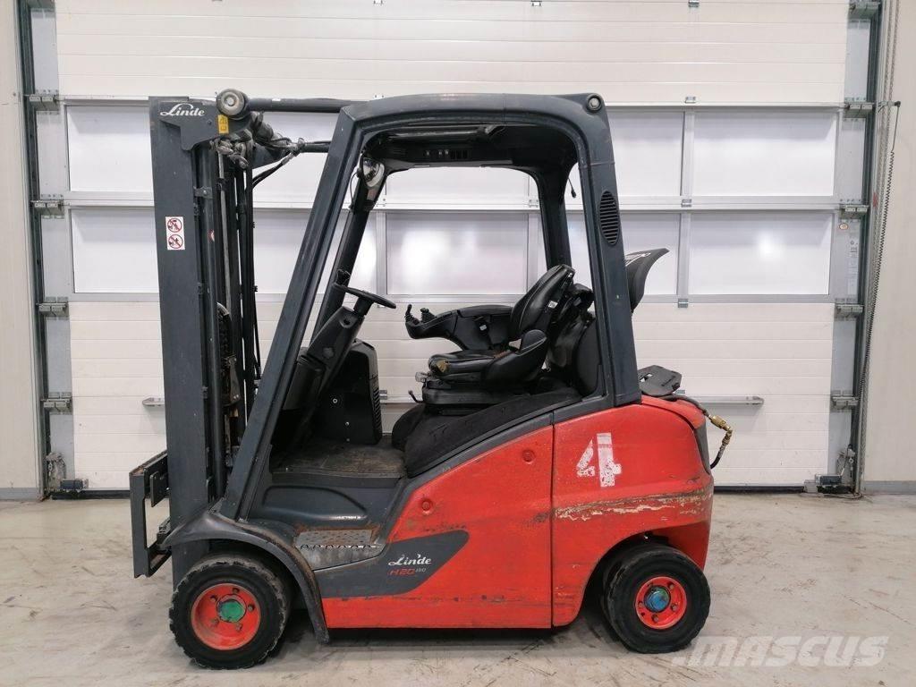 Linde H20T-01 Gas Stapler