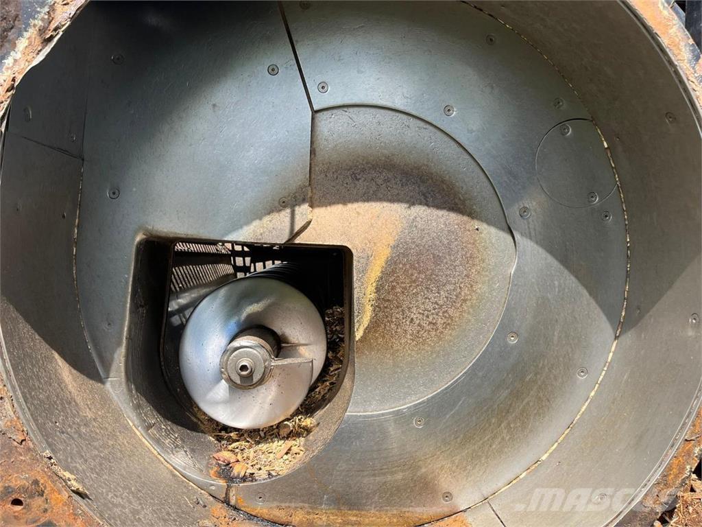 JENZ HEM 841 Holzhäcksler