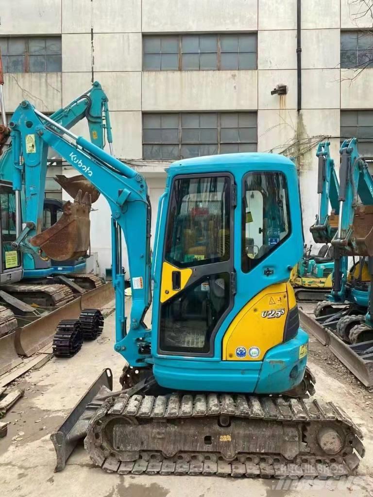 Kubota U 25 Minibagger < 7t