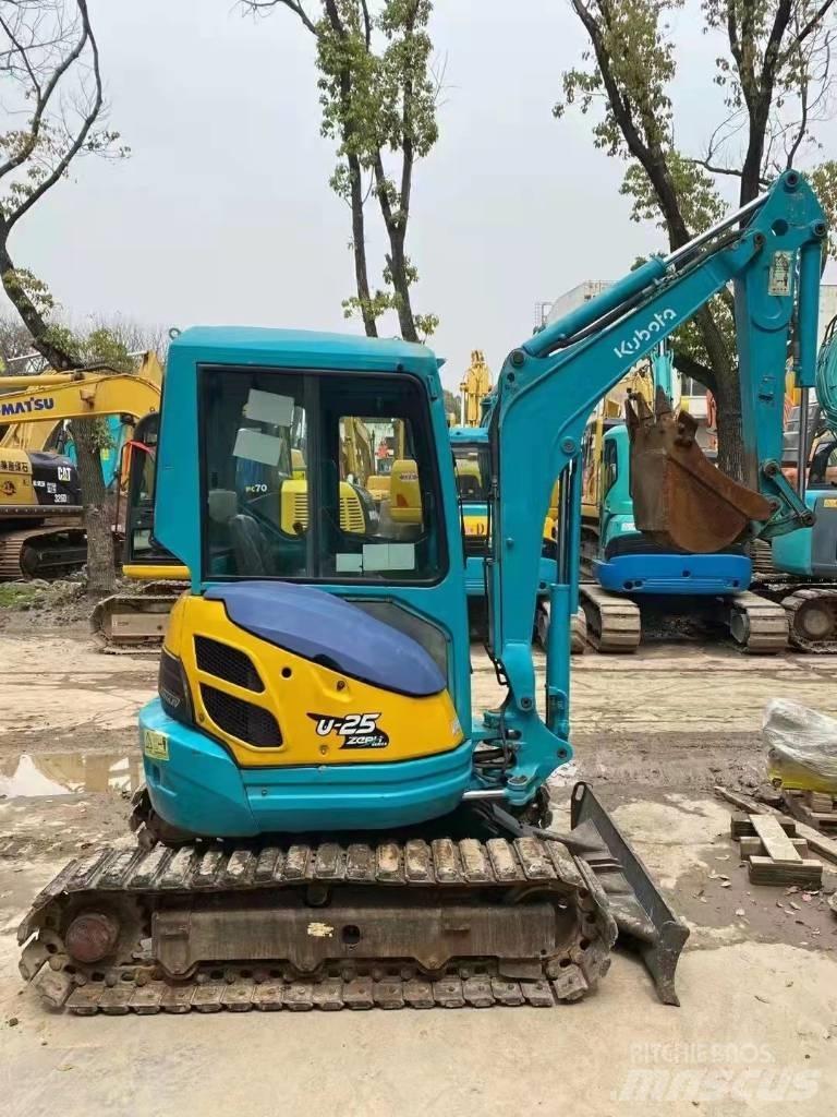 Kubota U 25 Minibagger < 7t