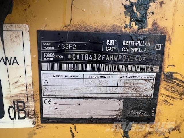 CAT 432 F Baggerlader