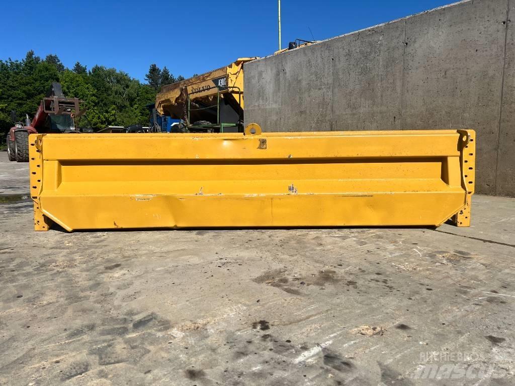 CAT TAILGATE CAT 735 Heckklappe