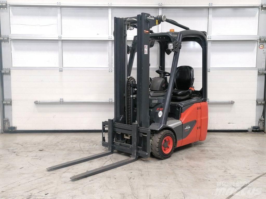 Linde E12-02 Elektro Stapler