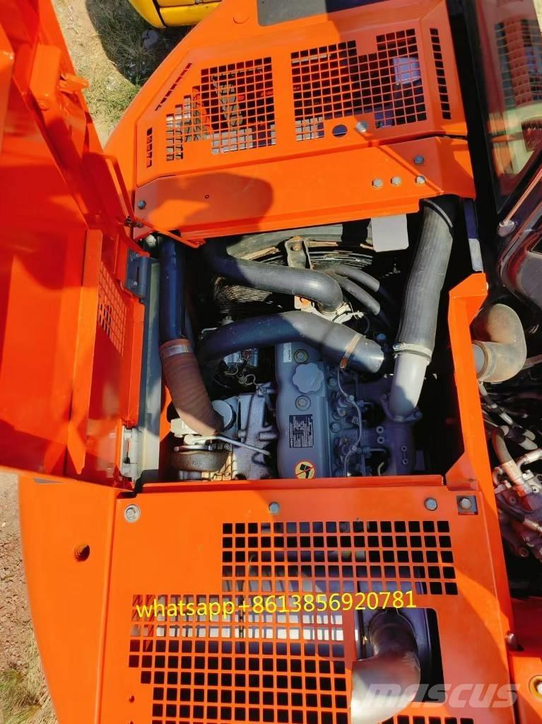 Hitachi ZX 135 US Raupenbagger