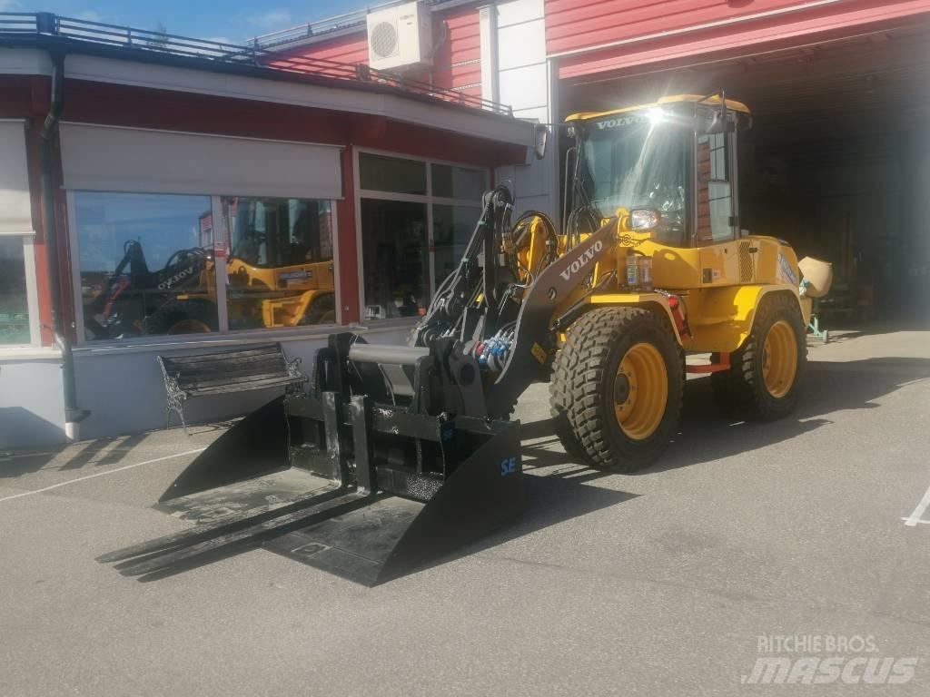 Volvo L35GT, UTHYRES Kompaktlader