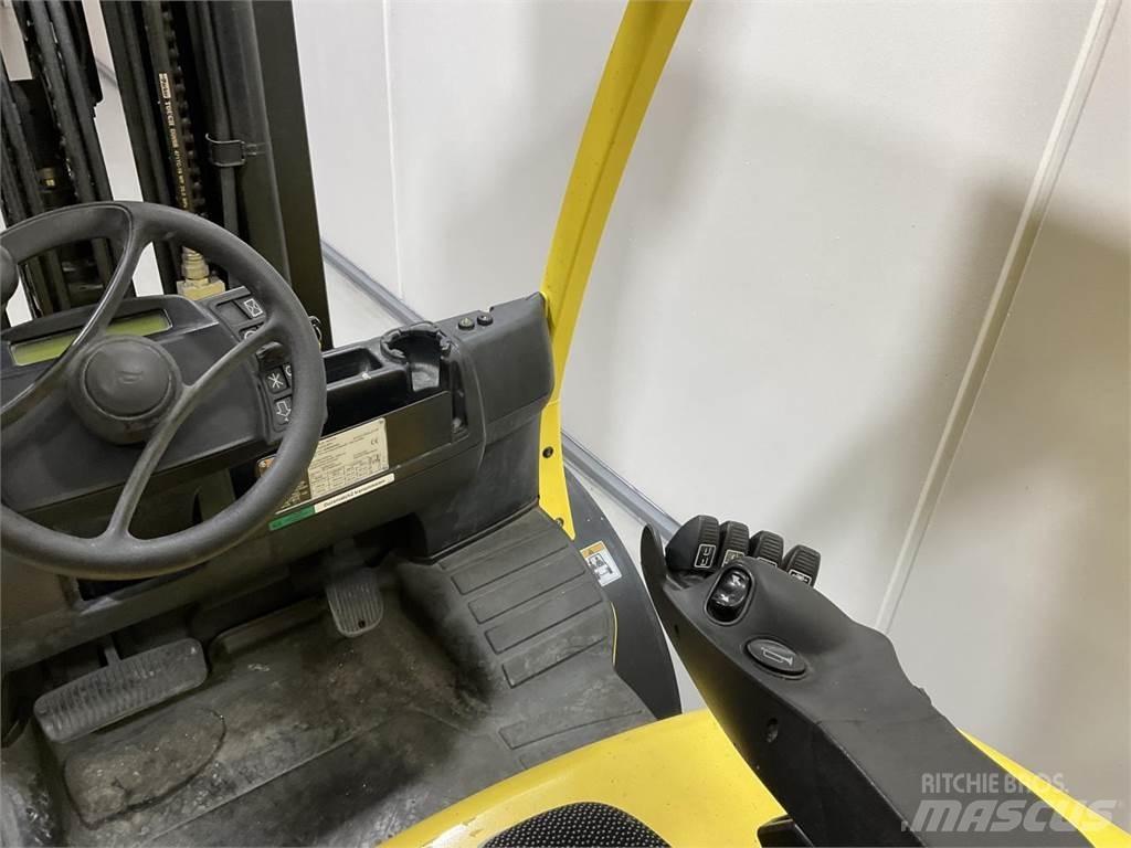 Hyster H4.0FT5 Gas Stapler