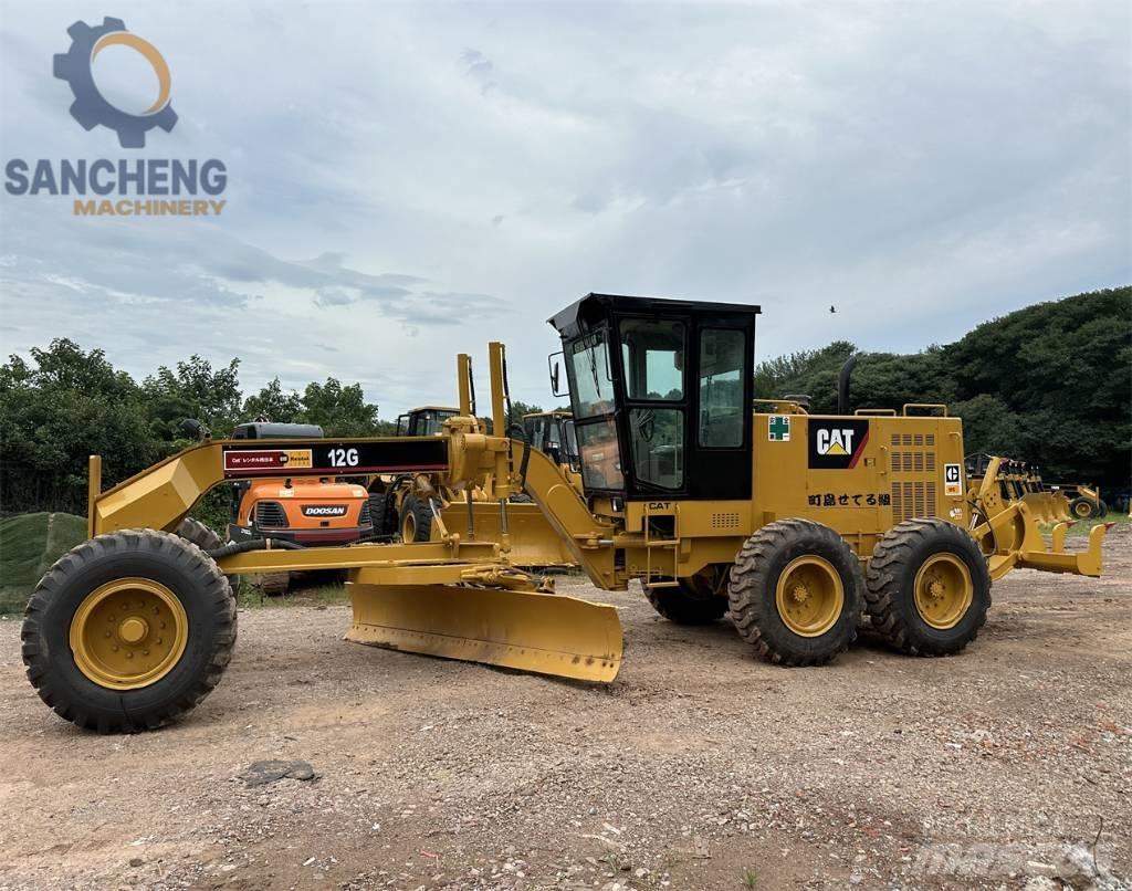 CAT 12 G Grader