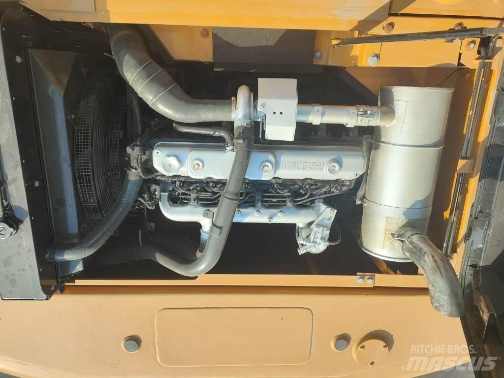 Sany SY 215 C-9 Raupenbagger