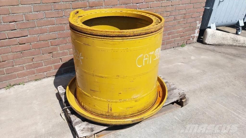 CAT 988 rim Reifen