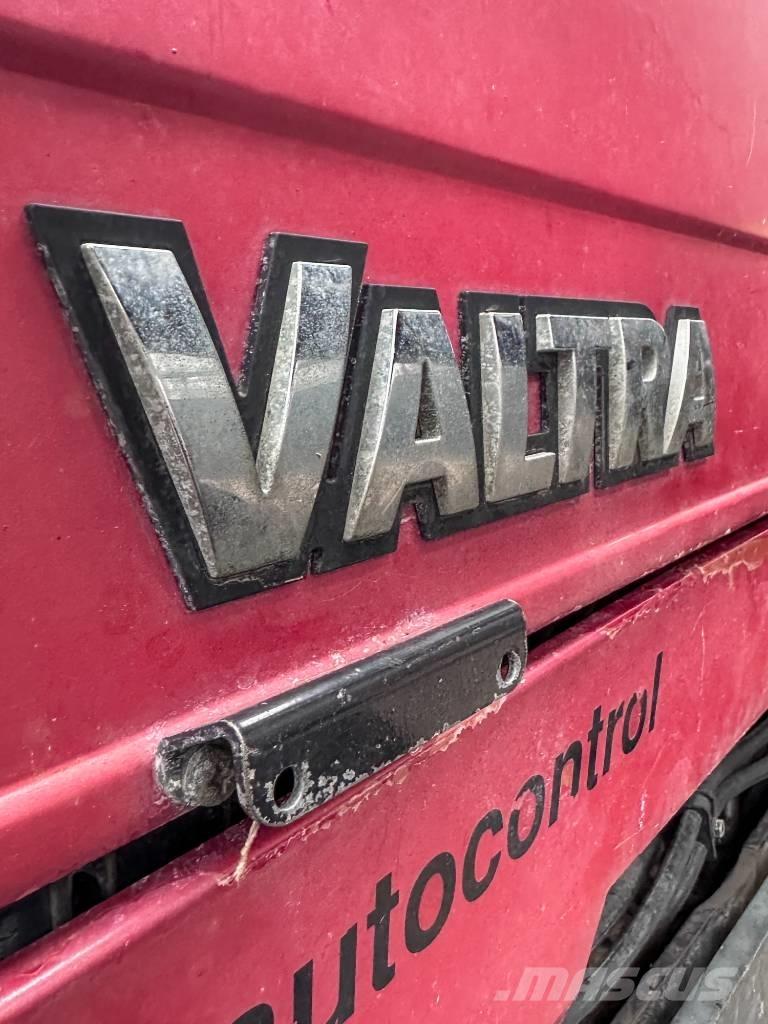 Valtra 900 Traktoren