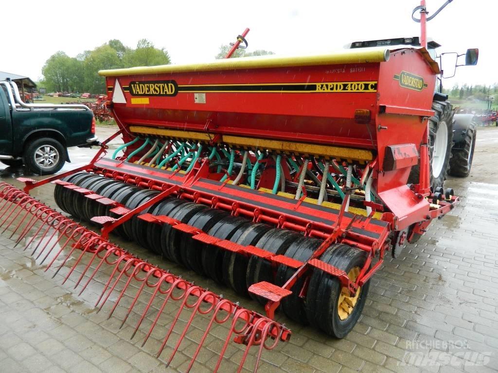 Väderstad 4 Drillmaschinen