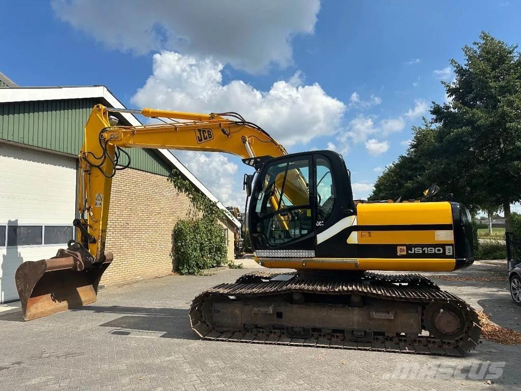 JCB JS190 LC Raupenbagger