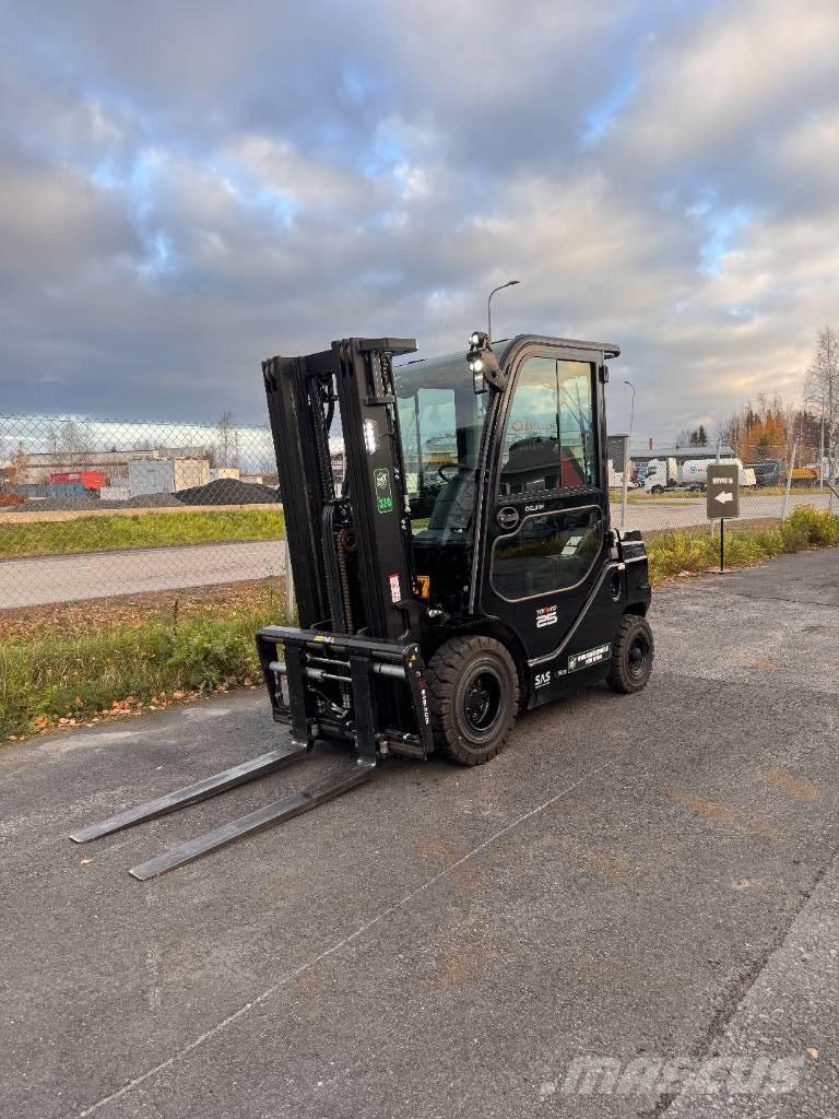 Toyota 52-8 FDF 25 Diesel Stapler