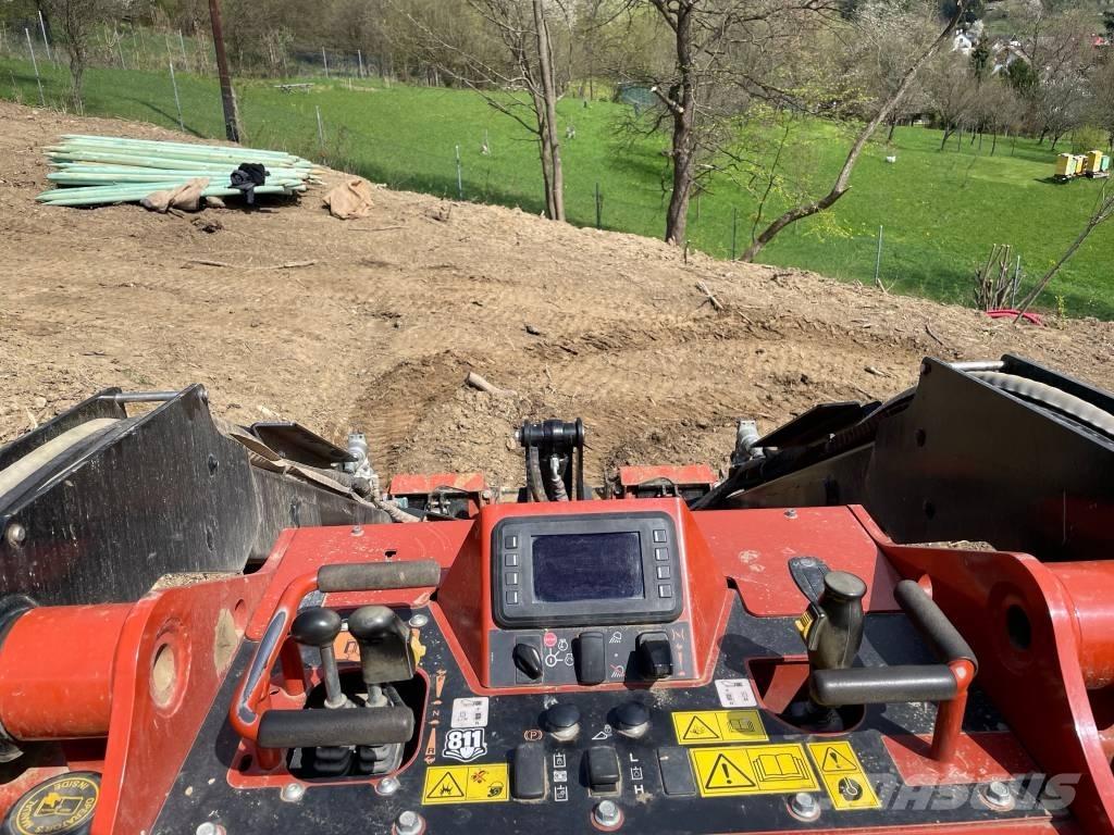 Ditch Witch SK 3000 Laderaupen