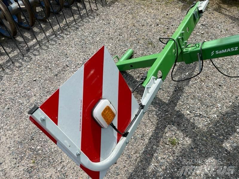 Samasz Twist 600 Schwader