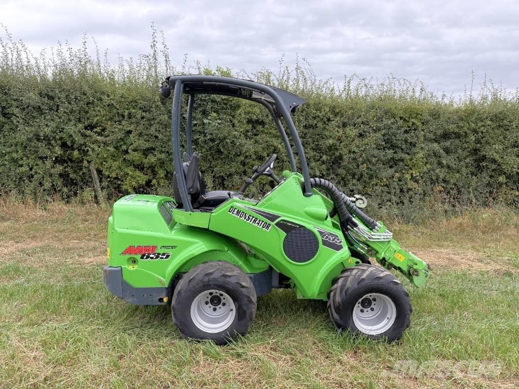 Avant 635 Minilader