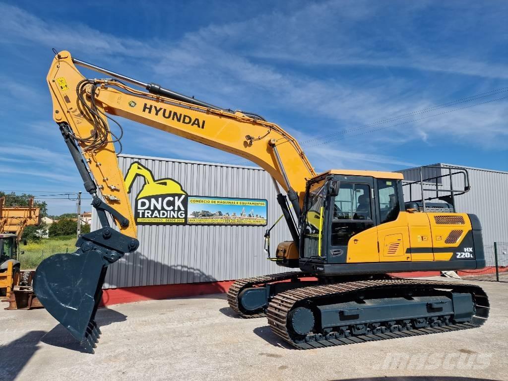 Hyundai HX 220 L Raupenbagger