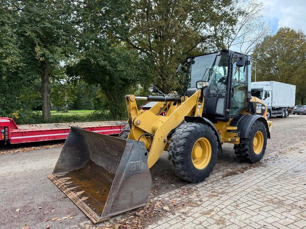 CAT 908H Radlader