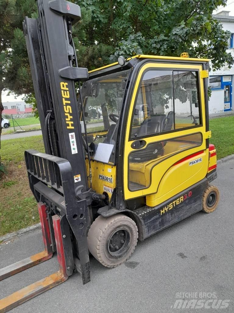 Hyster J3.0XN Elektro Stapler