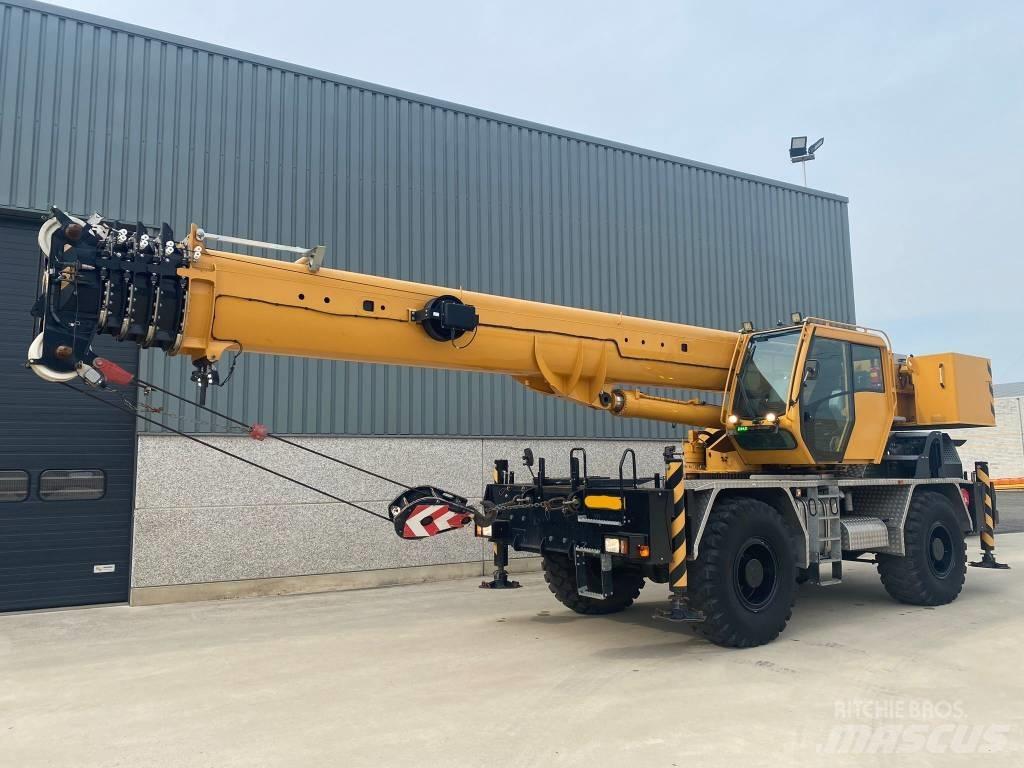 Grove RT 550 E All-Terrain-Krane