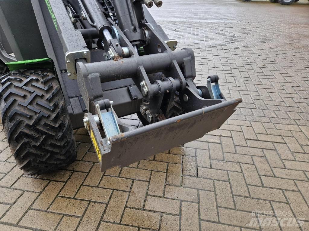 Cast 800Eco Teleskop-Radlader