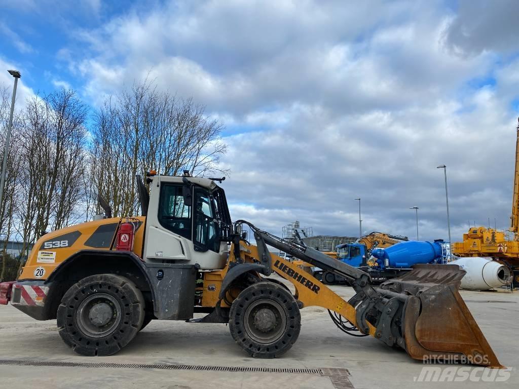 Liebherr L 538 Radlader