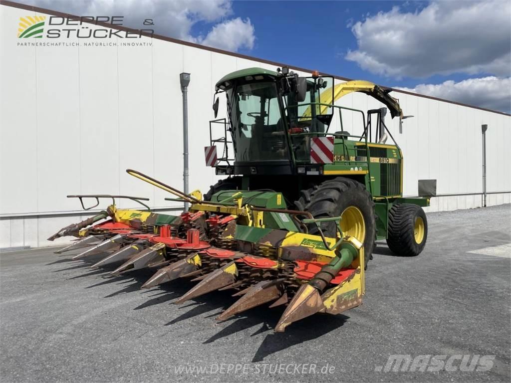 John Deere 6810 Feldhäcksler
