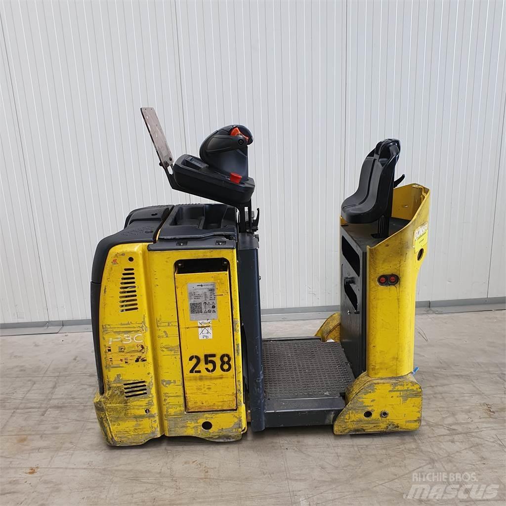Linde P30C Schlepper