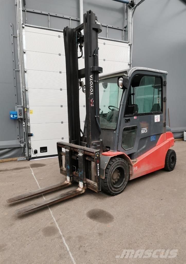 Toyota 8FBMT50 Elektro Stapler