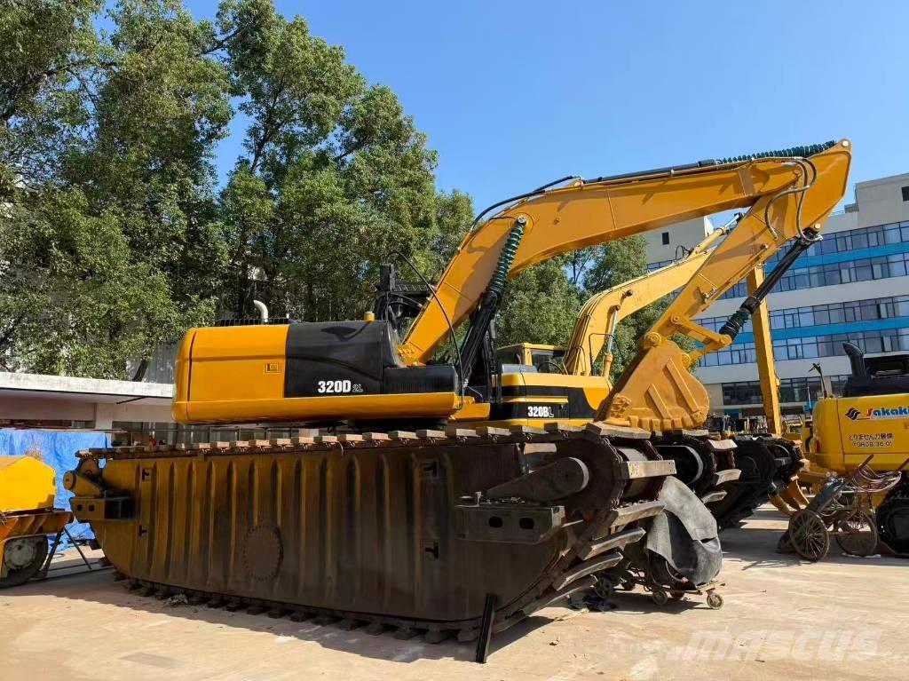 CAT 320 D Amphibienbagger