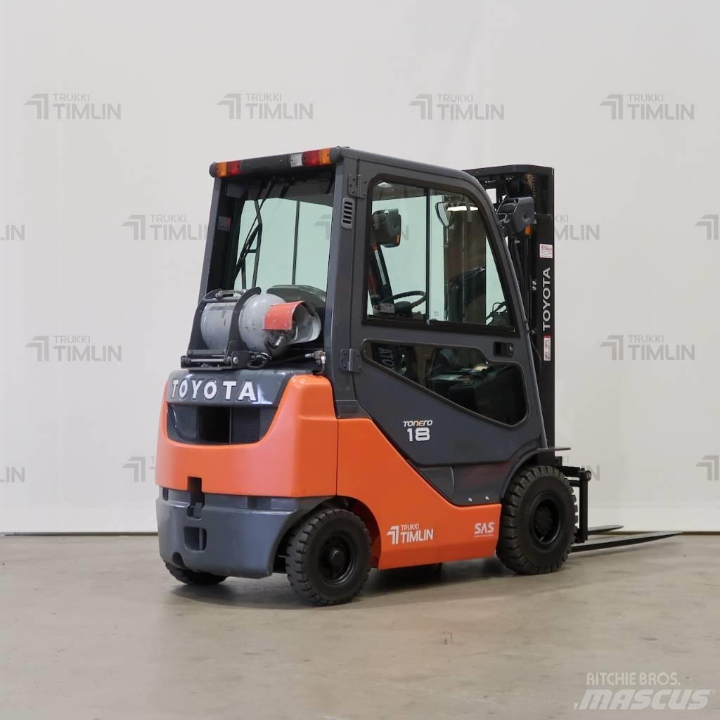 Toyota 02-8FGF18 Gas Stapler