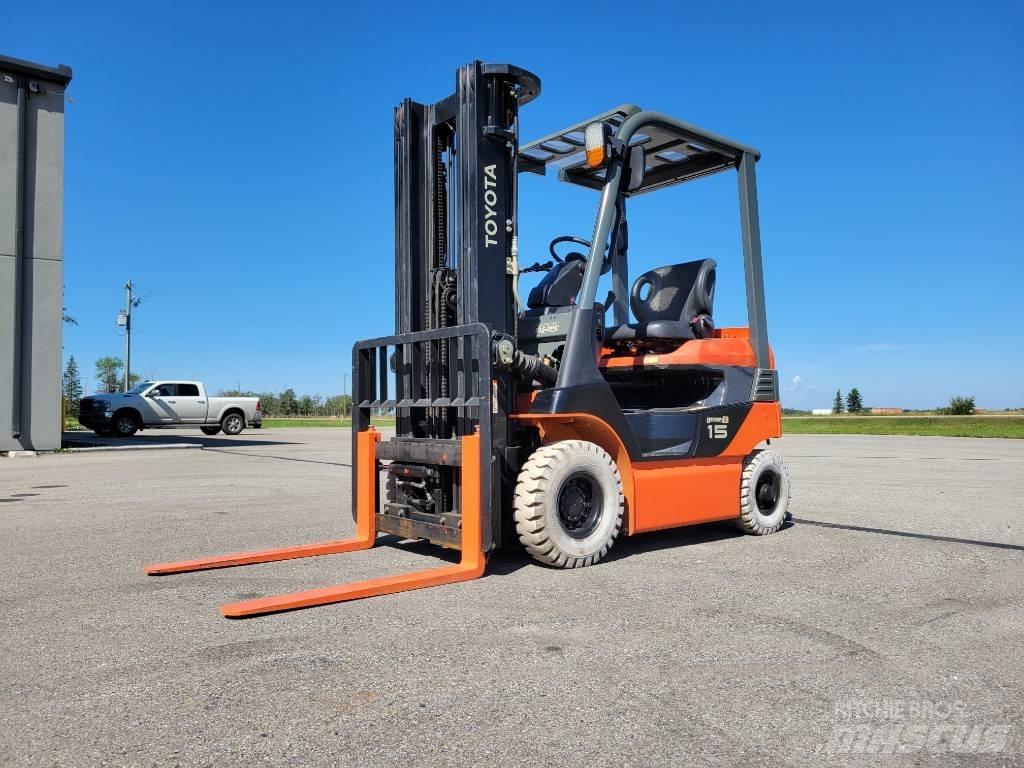 Toyota 8 FB 15 Elektro Stapler