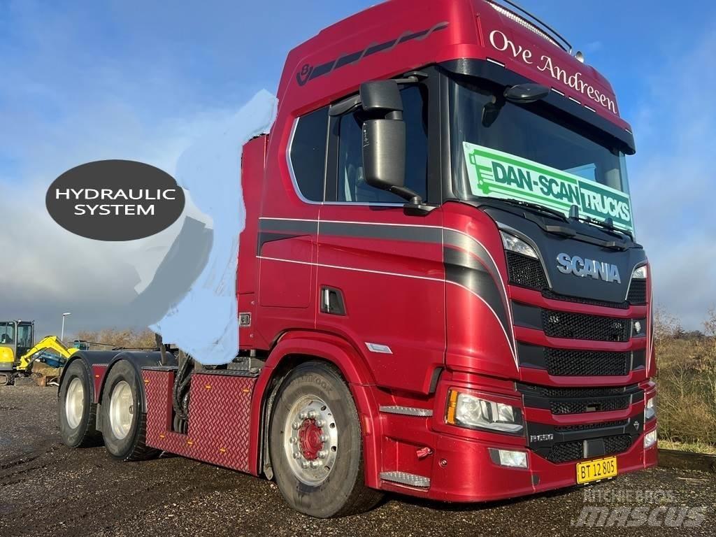 Scania R650 6x4 Sattelzugmaschinen