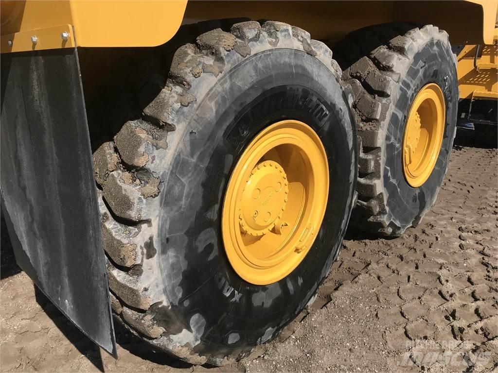 Bell B30E Wassertanker