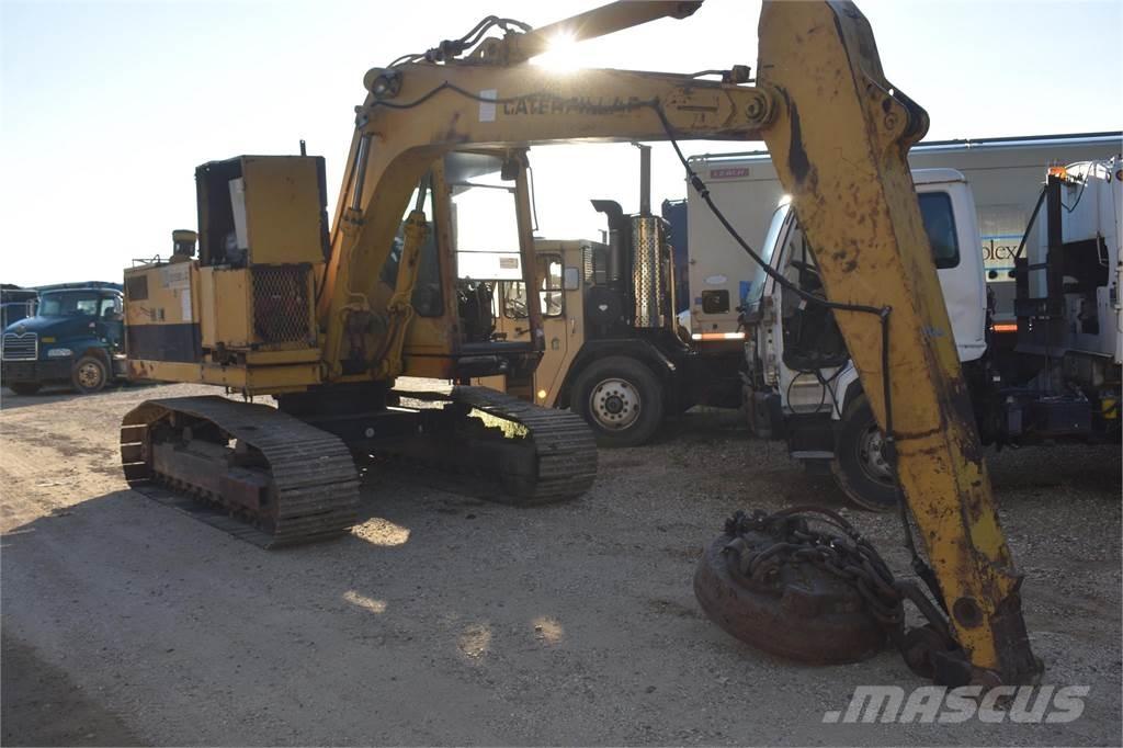 CAT 215B LC Raupenbagger