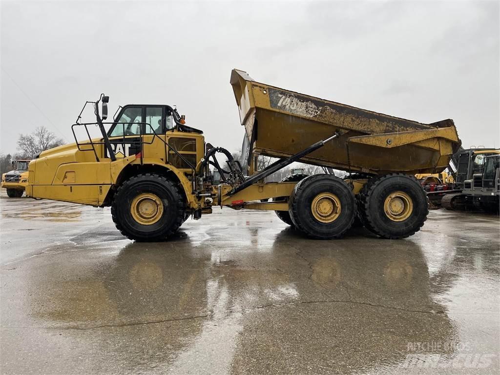 CAT 745C Dumper - Knickgelenk