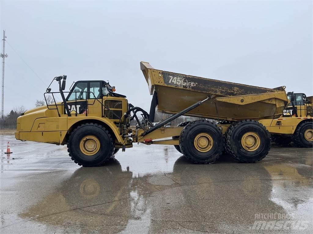 CAT 745C Dumper - Knickgelenk