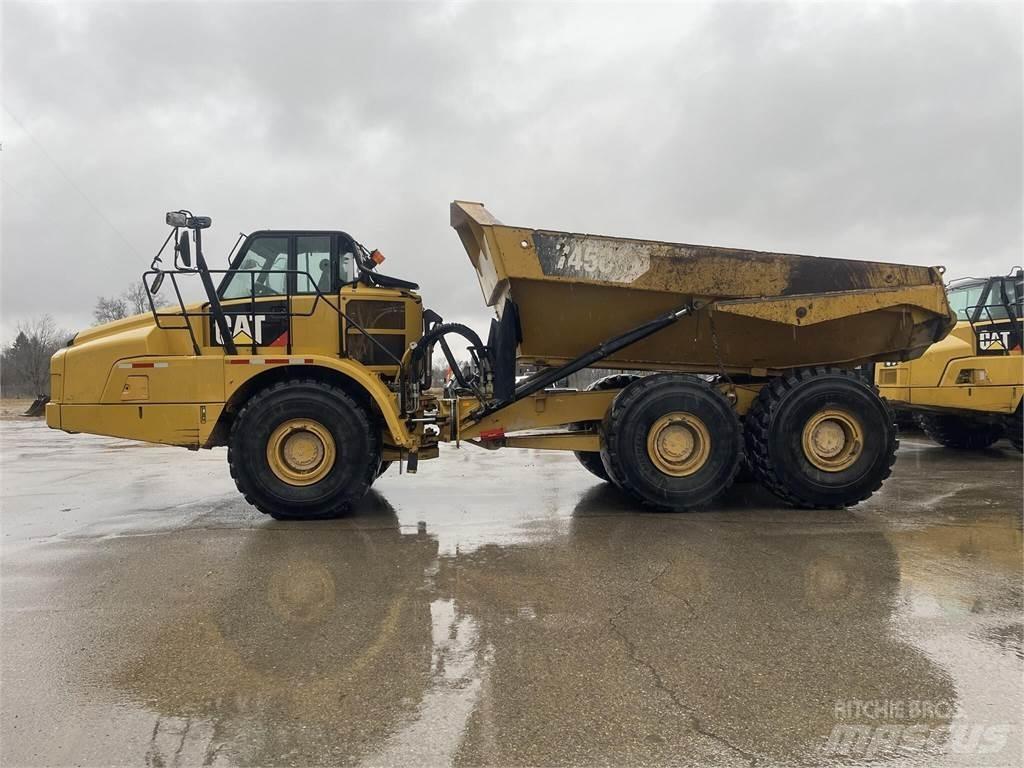 CAT 745C Dumper - Knickgelenk