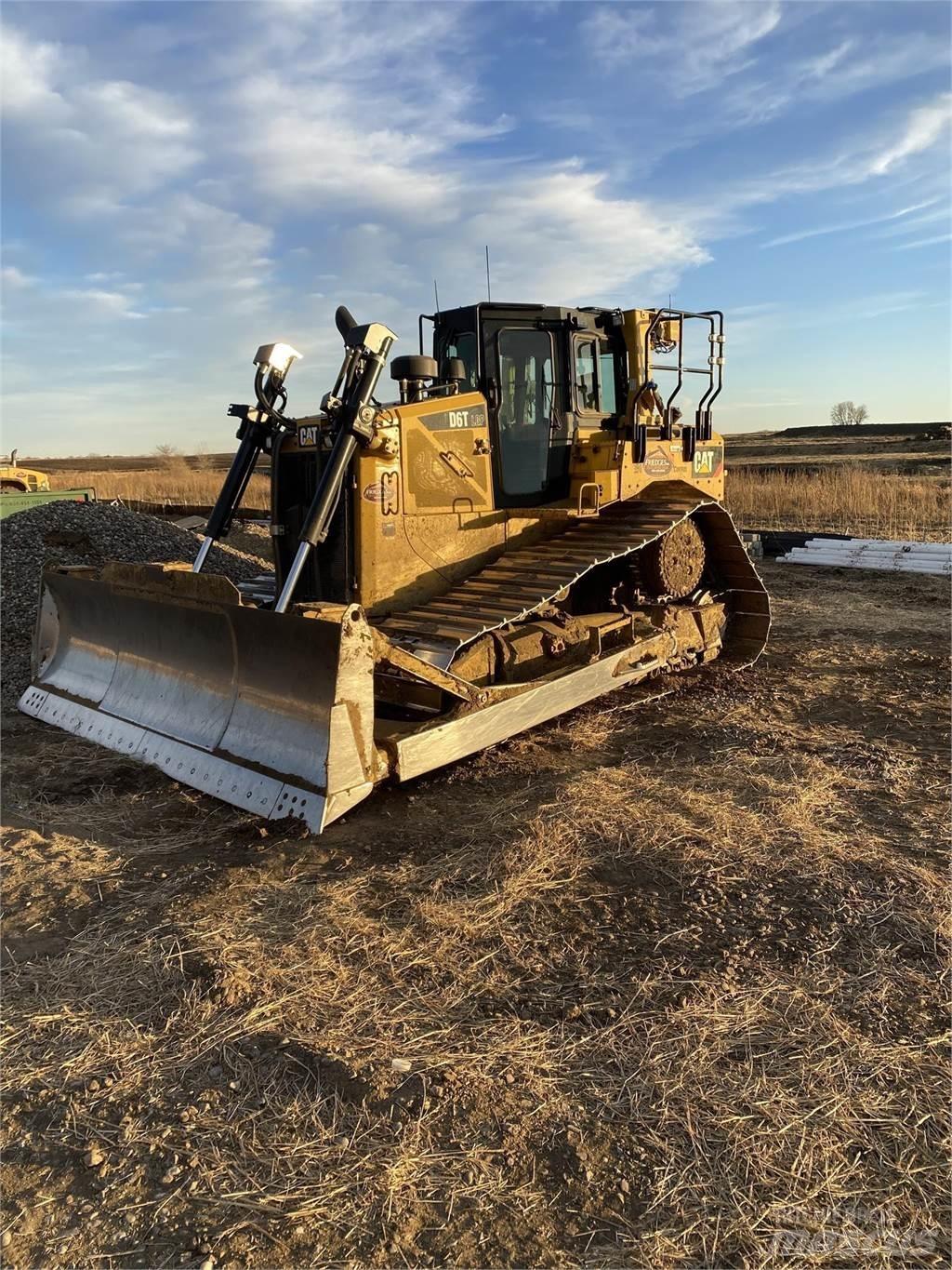 CAT D6T LGP Bulldozer