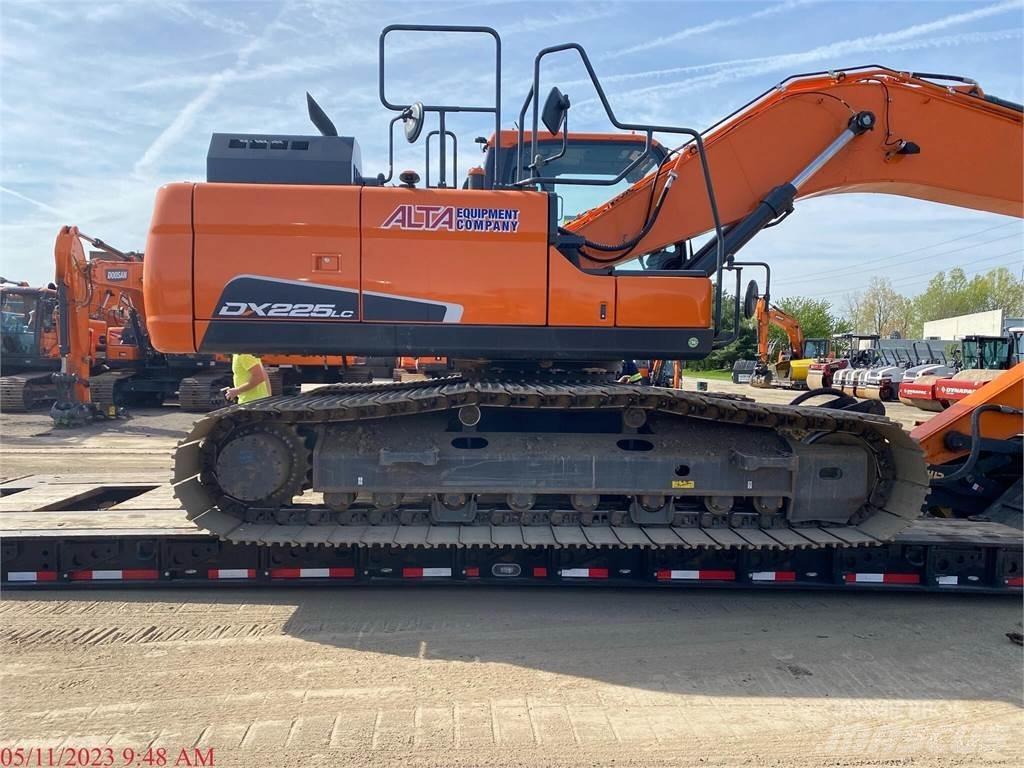 Doosan DX225 LC-5 Raupenbagger