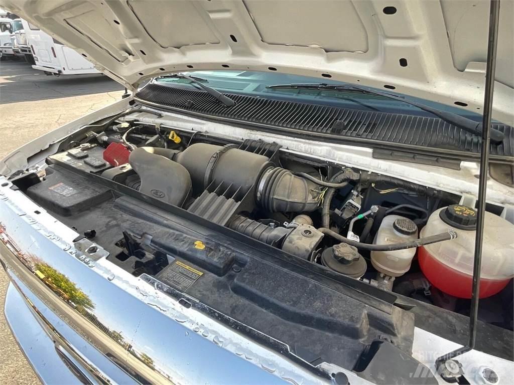 Ford E450 Kommunal-Sonderfahrzeuge