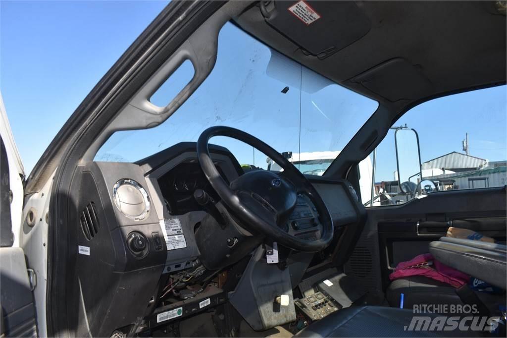 Ford F750 Kommunal-Sonderfahrzeuge