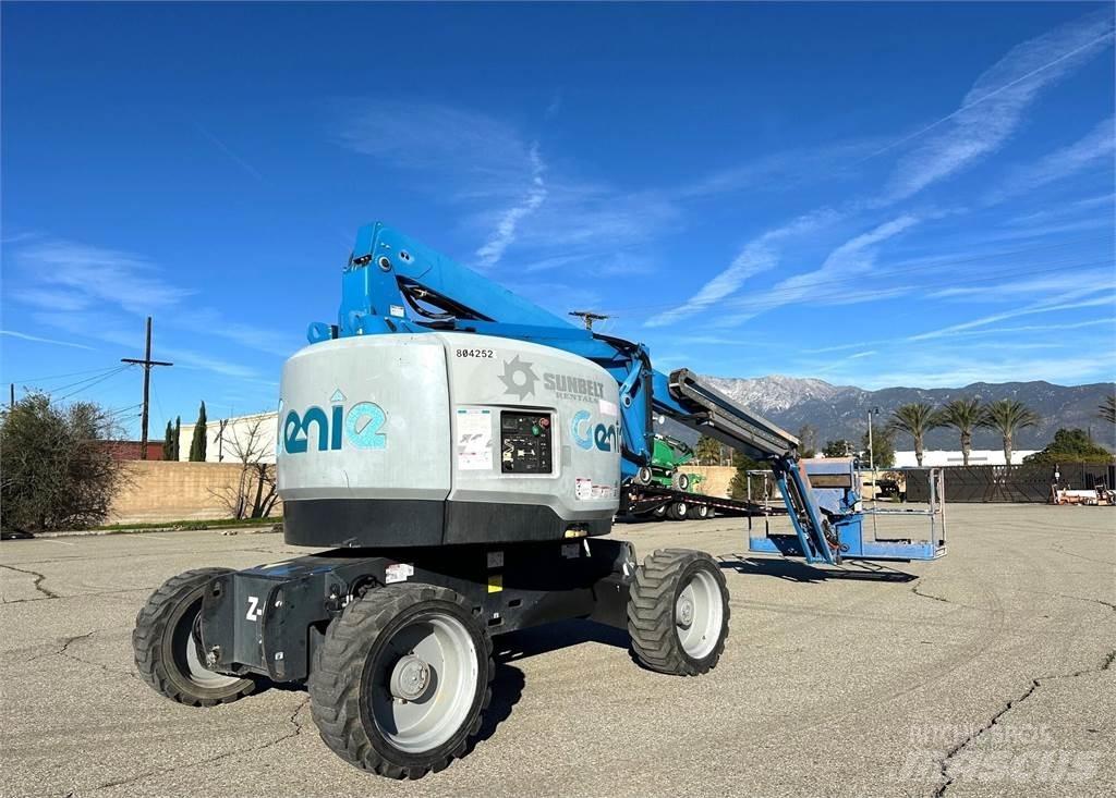 Genie Z62/40 Gelenkteleskoparbeitsbühnen