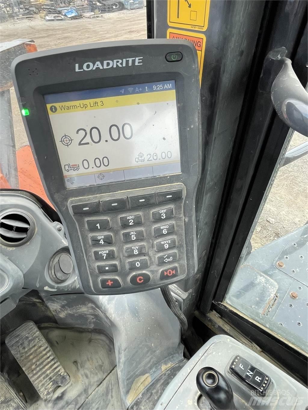 Hitachi ZW370-6 Radlader