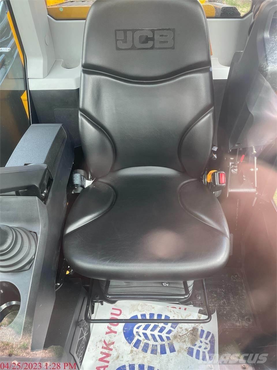 JCB 3TS-8W Kompaktlader