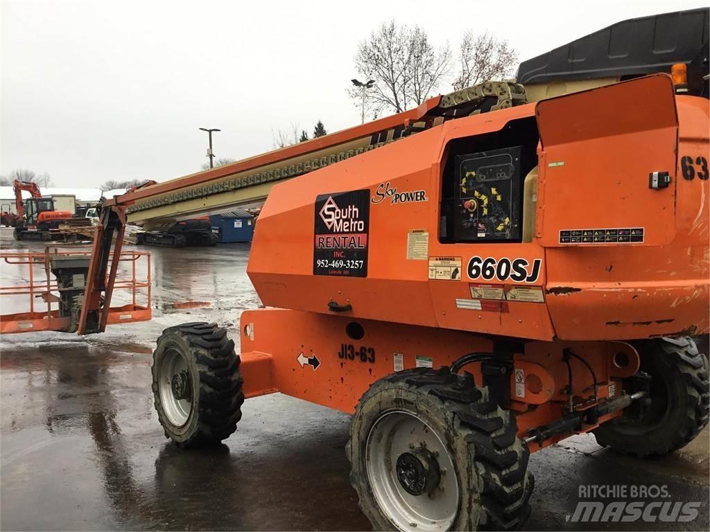 JLG 660SJ Teleskopbühnen
