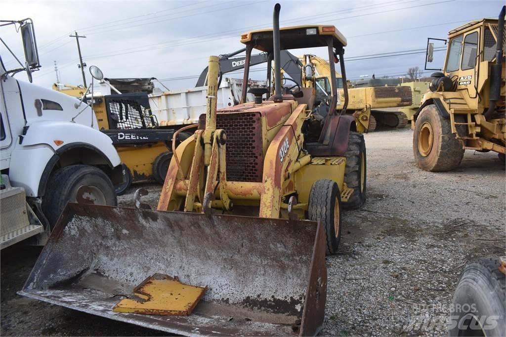 John Deere 310E Baggerlader